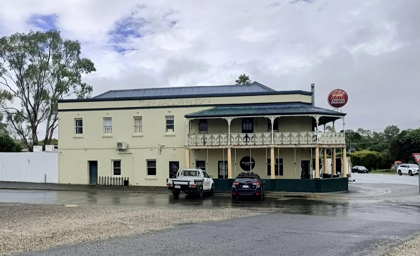 Tallarook Hotel